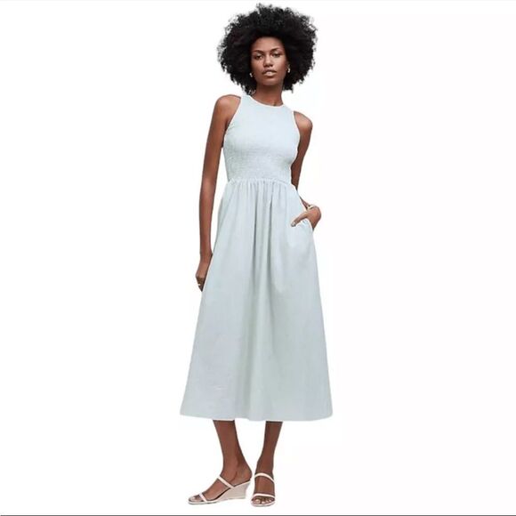 Madewell Dresses & Skirts - Madewell The Melody Smocked Midi Dress Womens Size Small Pistachio